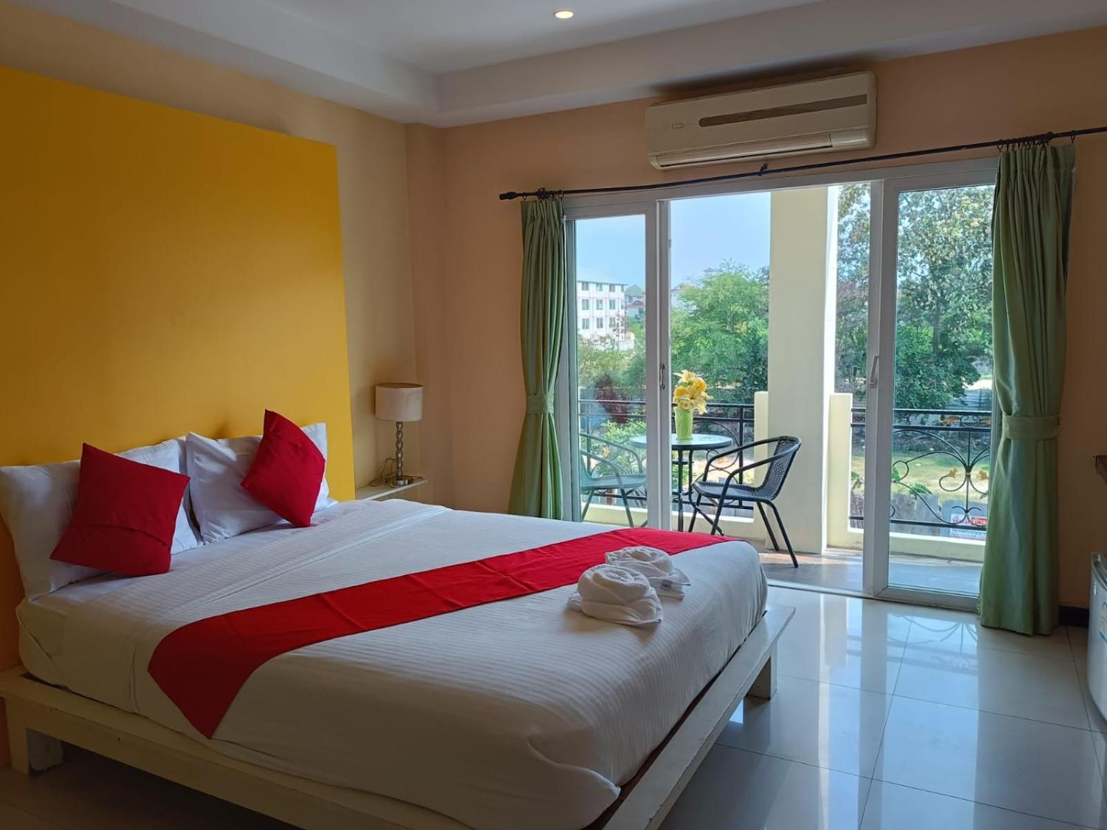 Aura Inn Rooms Pattaja Kültér fotó